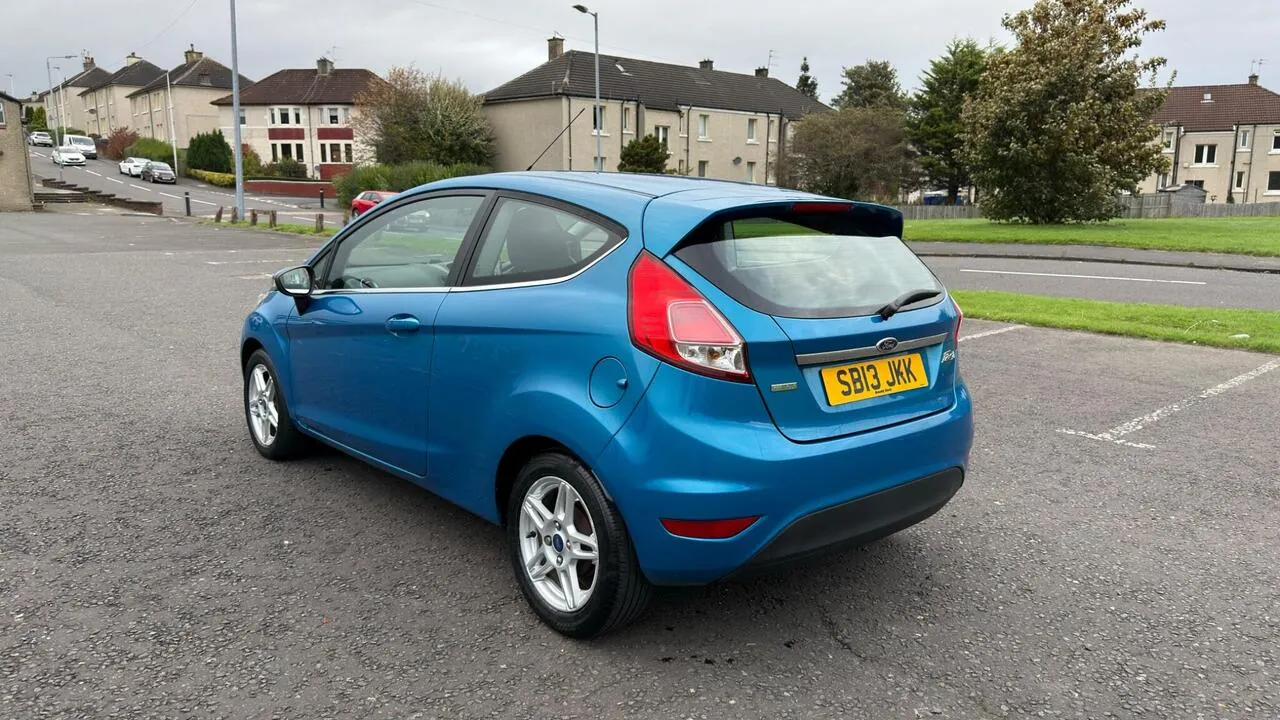 Ford Fiesta 2013 photo 5