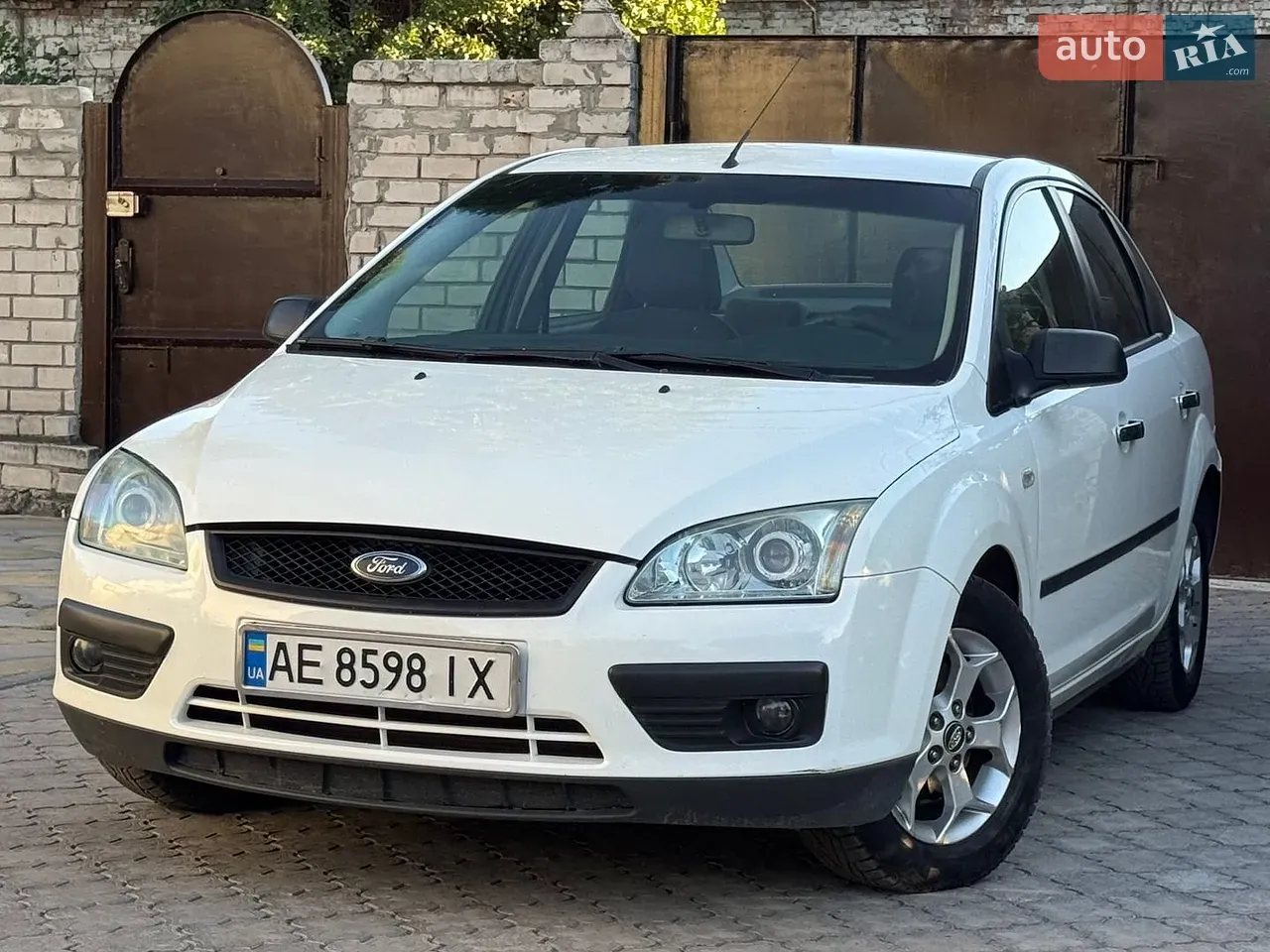Ford Focus 2006 photo 2