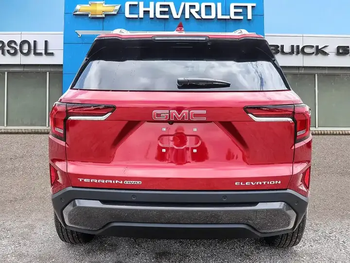 GMC Terrain 2027 photo 4