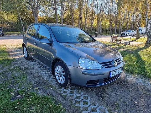 Volkswagen Golf V