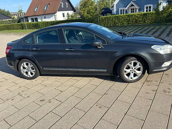 Citroen C5 2009 photo 2