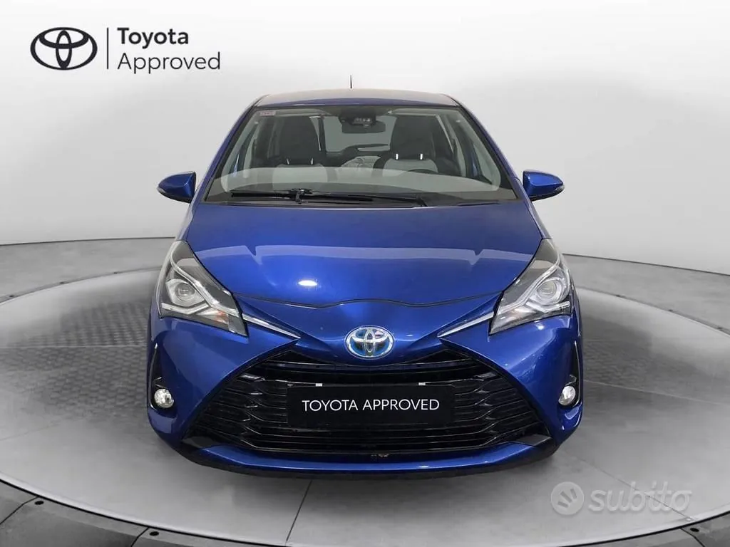 Toyota Yaris 2018 photo 2