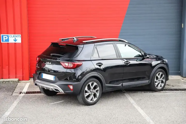 Kia Stonic 2022 photo 3