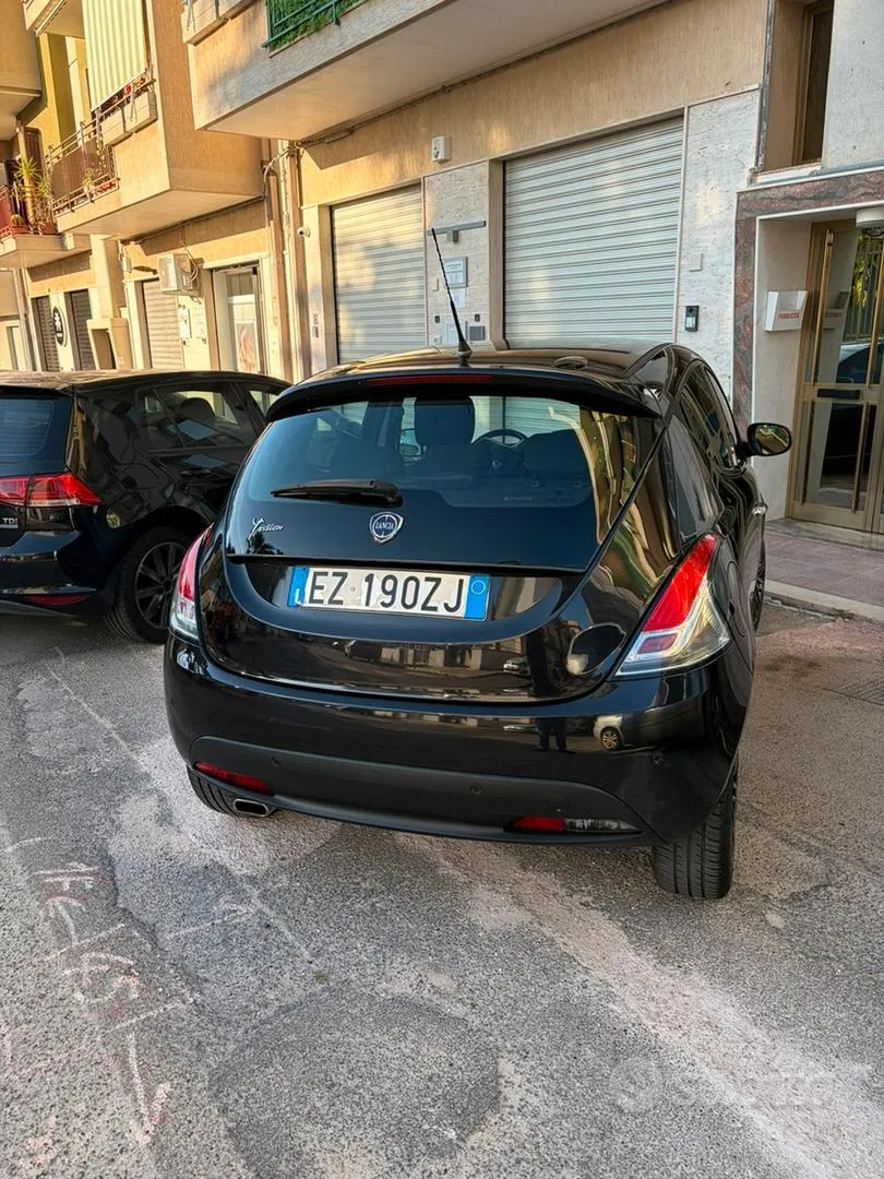 Lancia Ypsilon 2015 photo 3