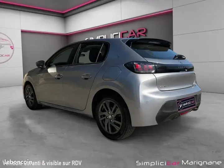 Peugeot 208 2021 photo 3