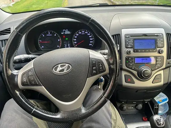Hyundai I30 2011 photo 3
