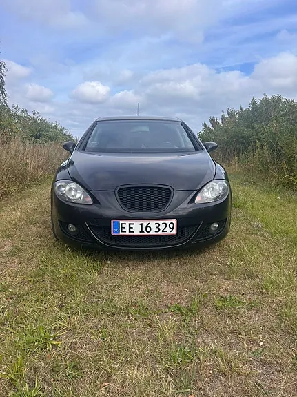Seat Leon 2006 photo 2