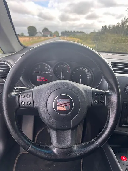 Seat Leon 2006 photo 5