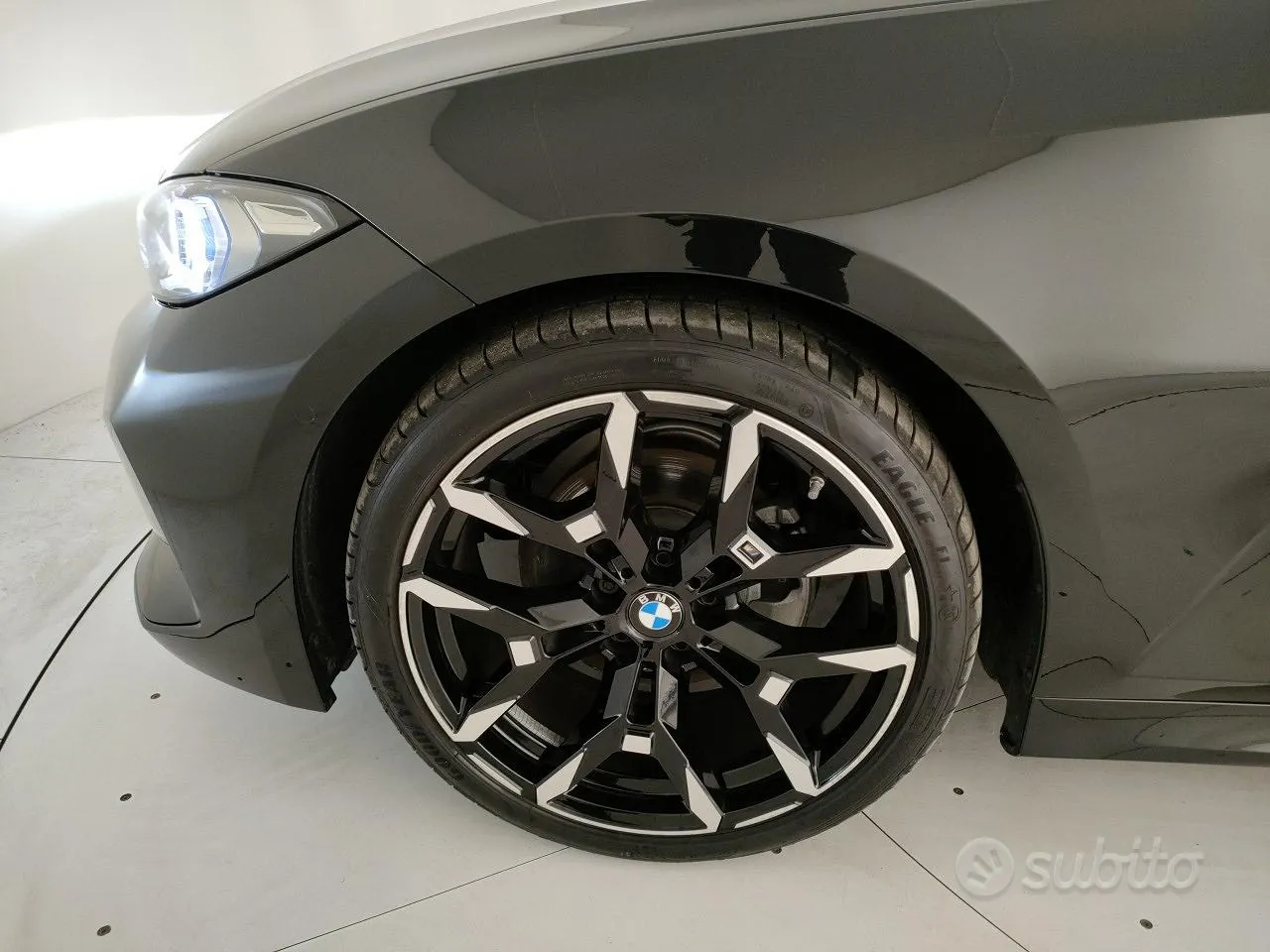 BMW 320D Touring 2025 photo 5