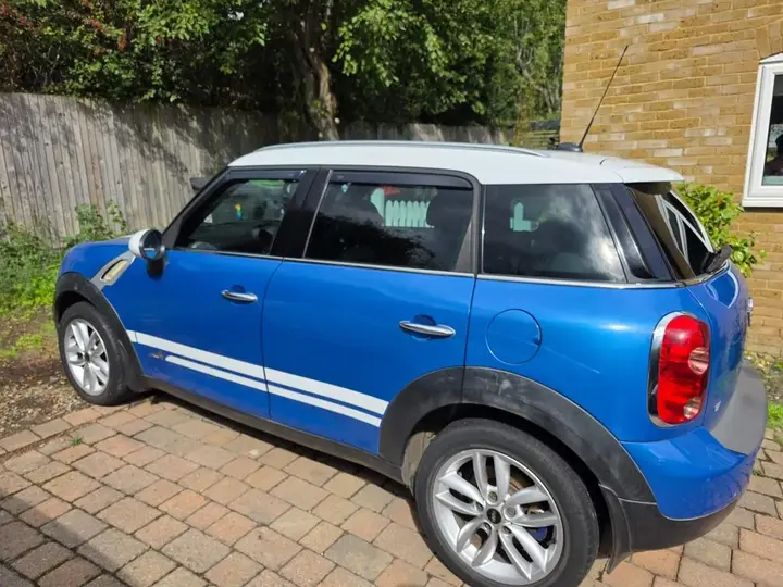 Mini Countryman 2011 photo 3