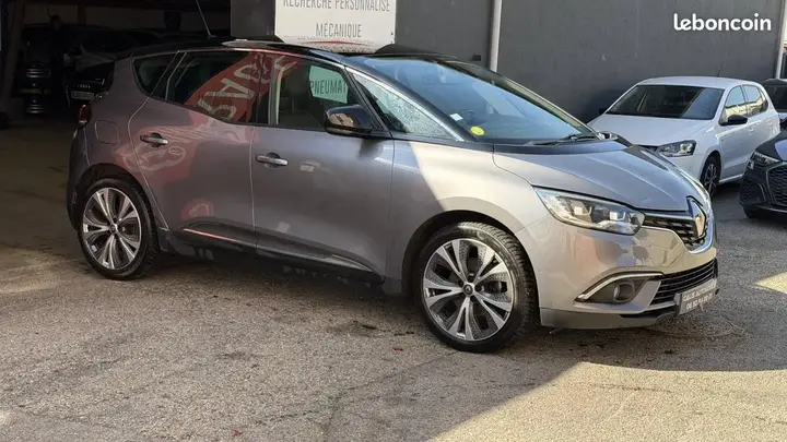 Renault Scenic 2018 photo 3