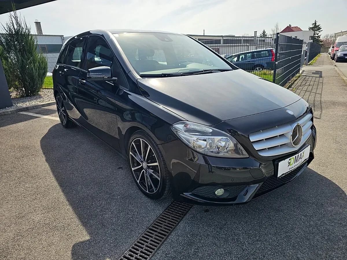 Mercedes-Benz B-Class 2014 photo 3