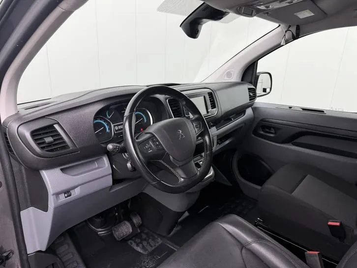 Peugeot E-Expert 2022 photo 3