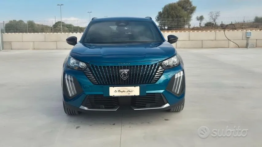 Peugeot 2008 2025 photo 4