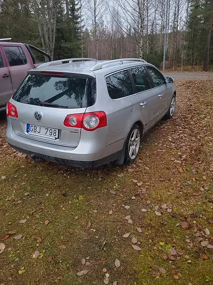 Volkswagen Passat 2010 photo 3