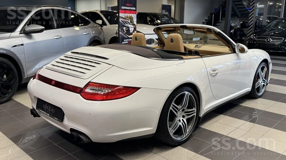 Porsche 911 2009 photo 5