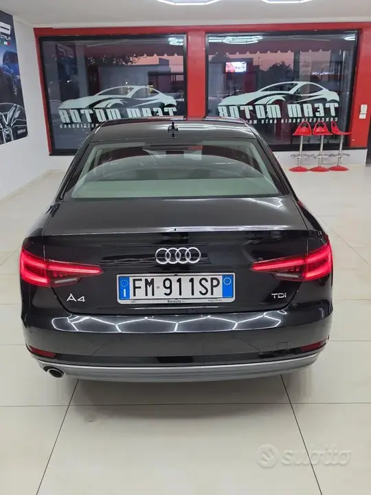 Audi A4 2018 photo 5