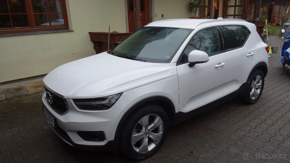 Volvo Xc40 2020 photo 2