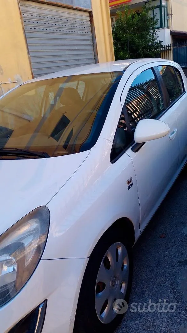 Opel Corsa 2014 photo 2