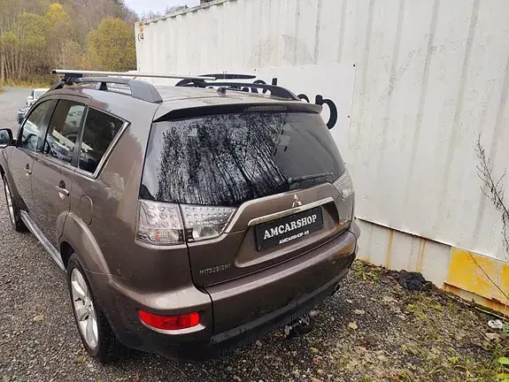 Mitsubishi Outlander 2011 photo 5