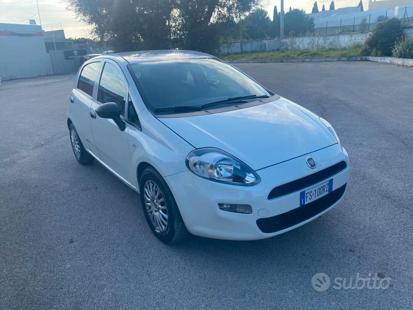 Fiat Punto 2018 photo 2