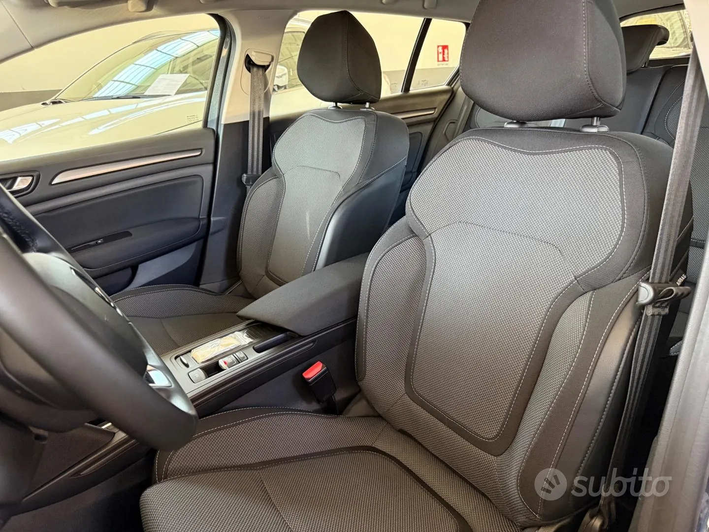 Renault Megane 2023 photo 5