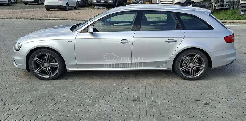 Audi A4 2014 photo 2
