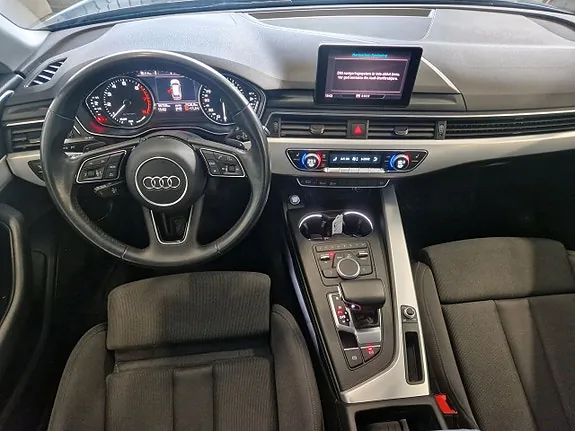 Audi A4 2018 photo 5
