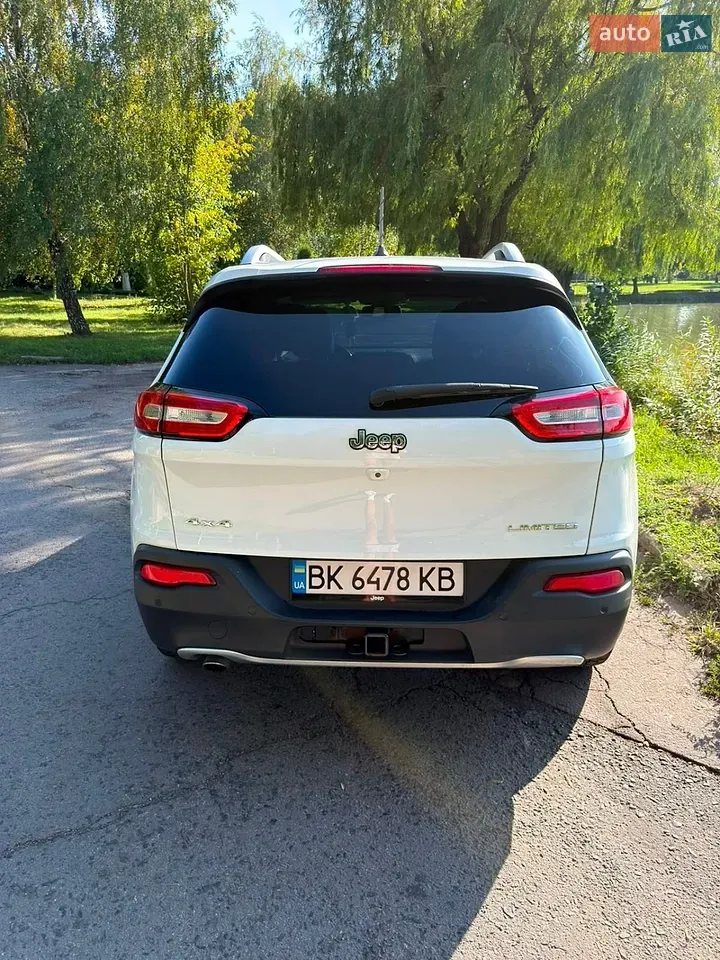 Jeep Cherokee 2014 photo 5