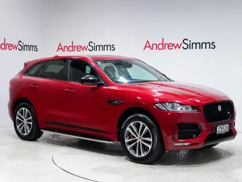Jaguar F-Pace 2016 photo 2