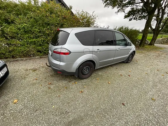 Ford S-Max 2008 photo 4