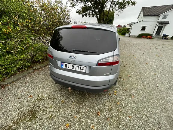 Ford S-Max 2008 photo 5