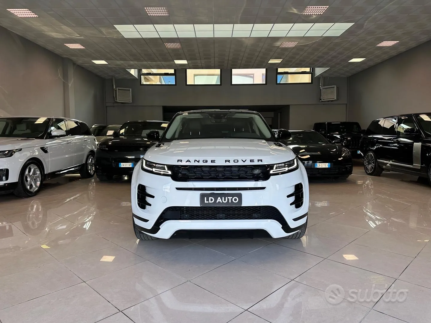 Land Rover Range Rover Evoque 2019 photo 3