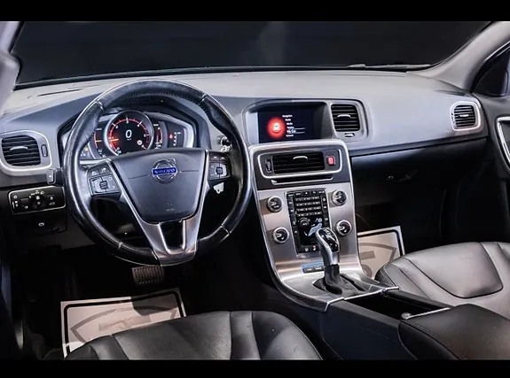 Volvo V60 2018 photo 5