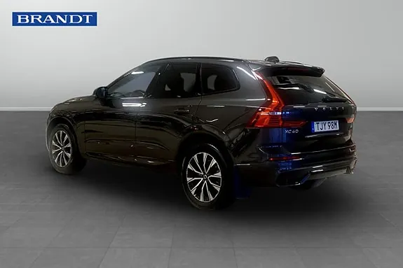 Volvo Xc60 2023 photo 2