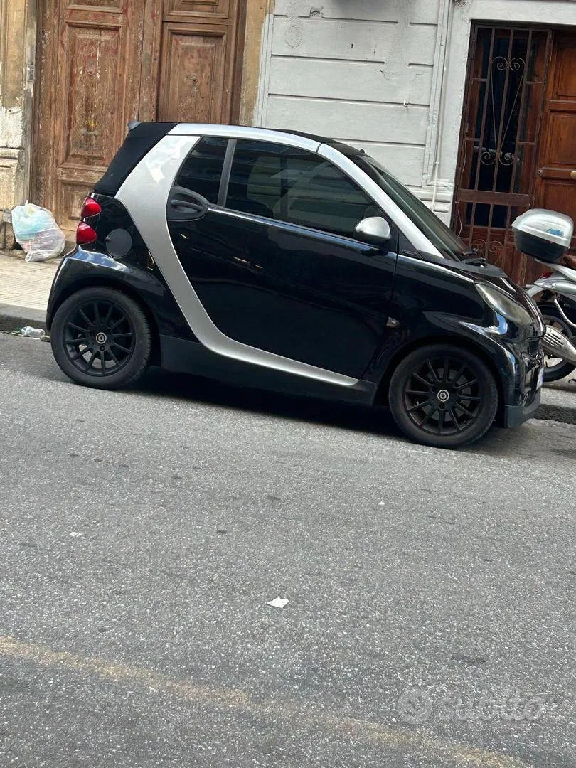 Smart Fortwo Cabrio 2010 photo 2
