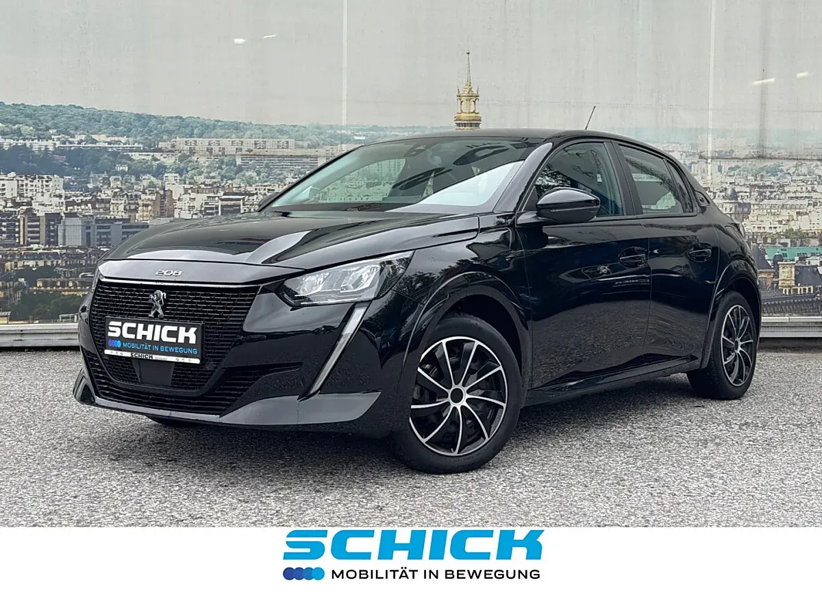 Peugeot E-208