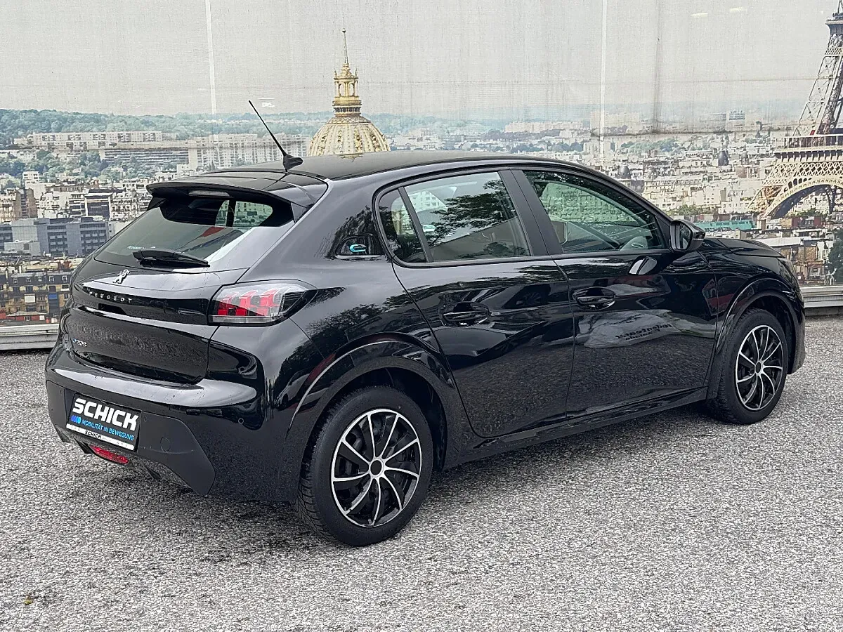 Peugeot E-208 2020 photo 3