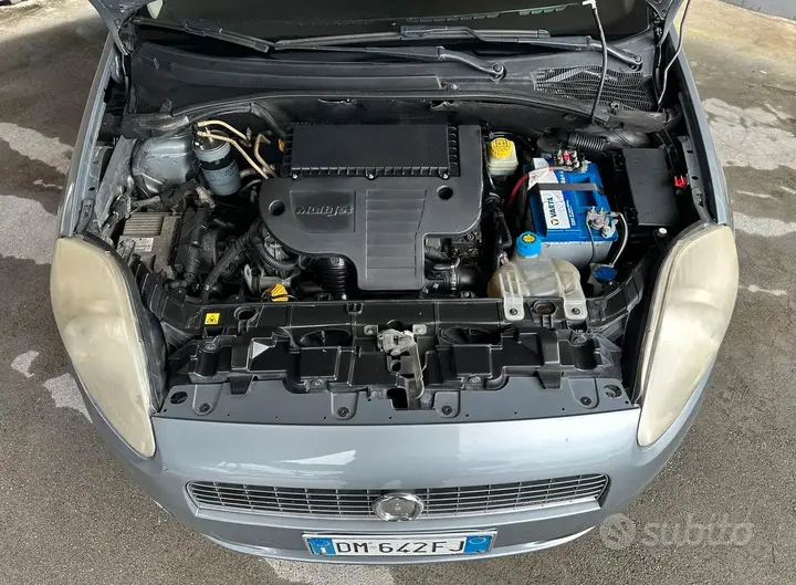 Fiat Grande Punto 2007 photo 4