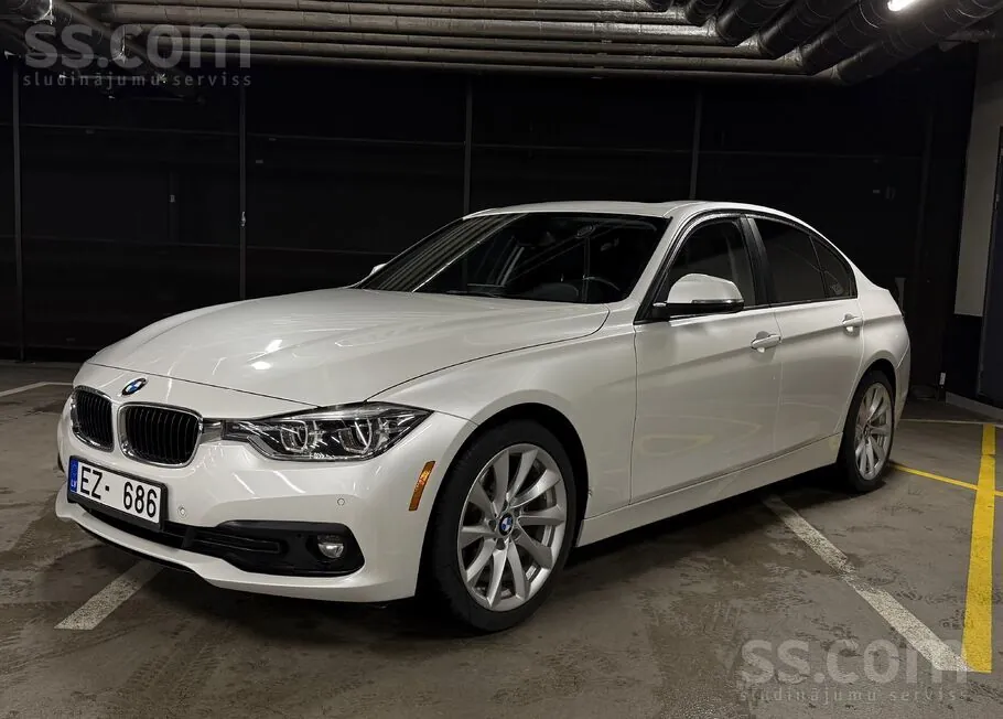 BMW 320I 2018 photo 5