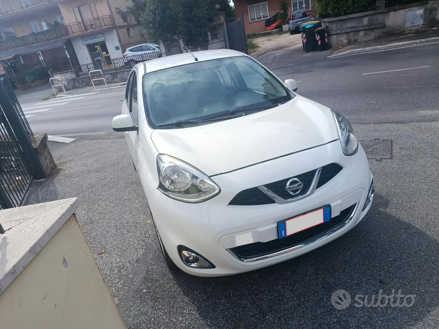 Nissan Micra 2016 photo 2