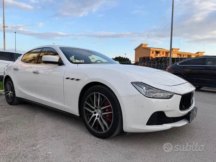 Maserati Ghibli 2015 photo 2