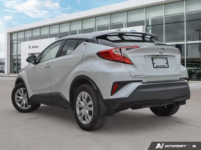Toyota C-Hr 2022 photo 3
