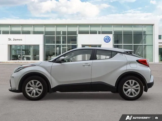Toyota C-Hr 2022 photo 2