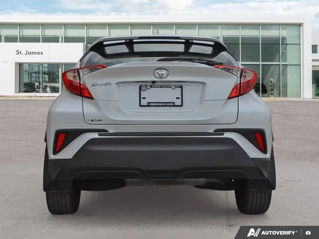 Toyota C-Hr 2022 photo 4