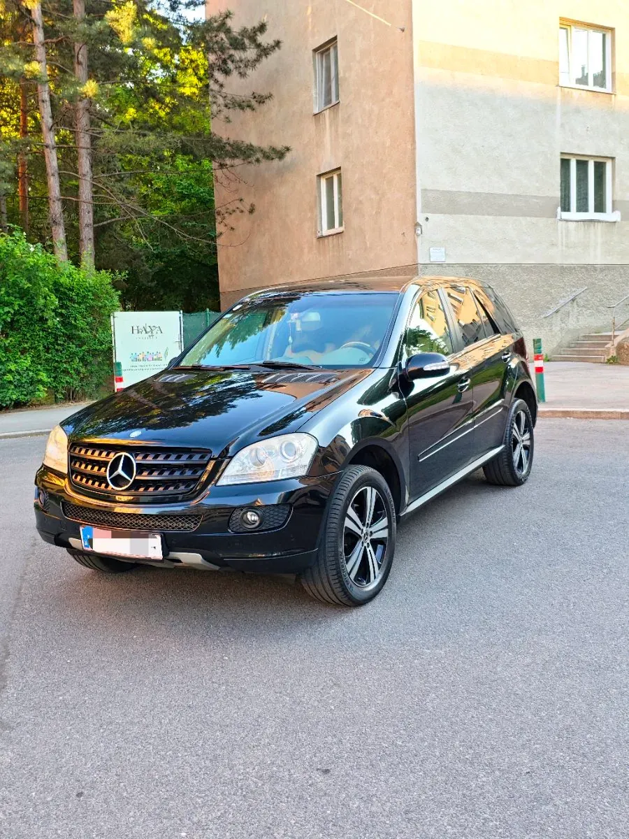 Mercedes-Benz M-Class
