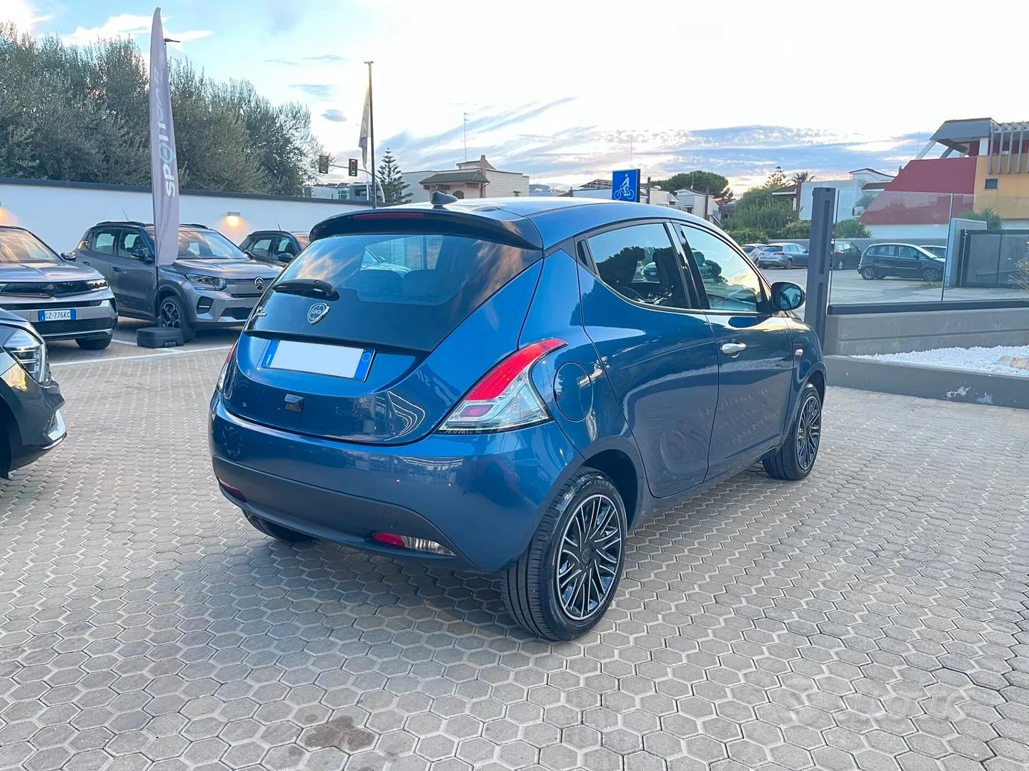 Lancia Ypsilon 2023 photo 4