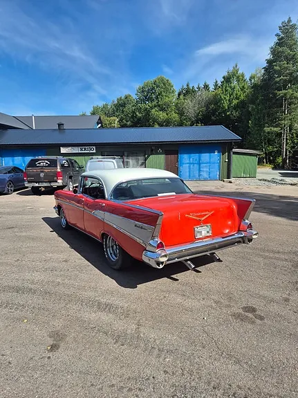 Chevrolet Bel Air 1957 photo 2