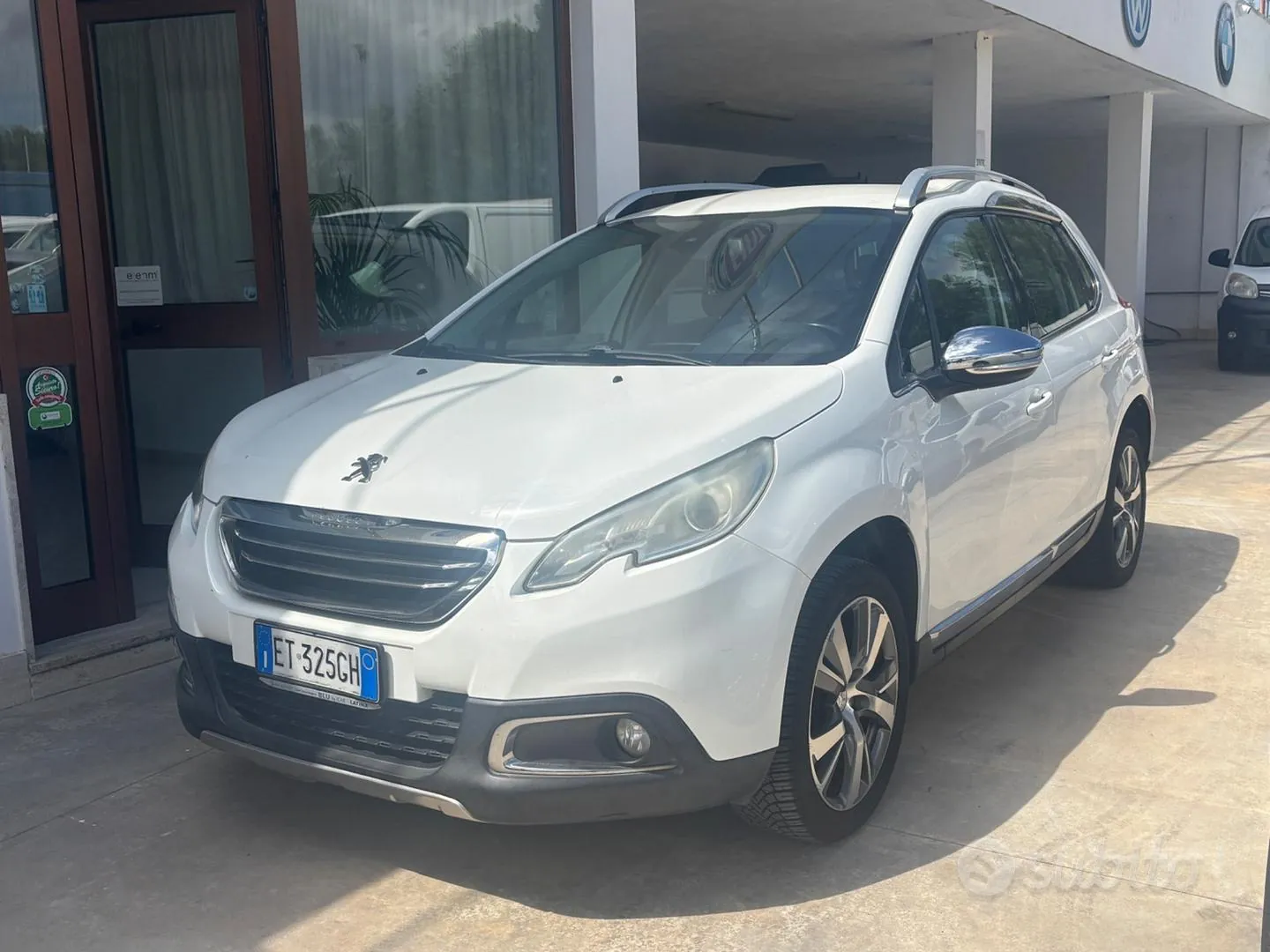 Peugeot 2008 2013 photo 2