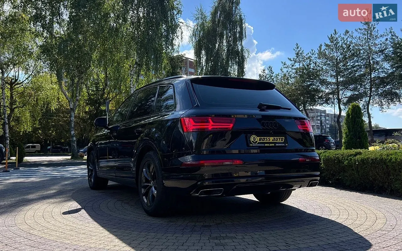 Audi Q7 2018 photo 5